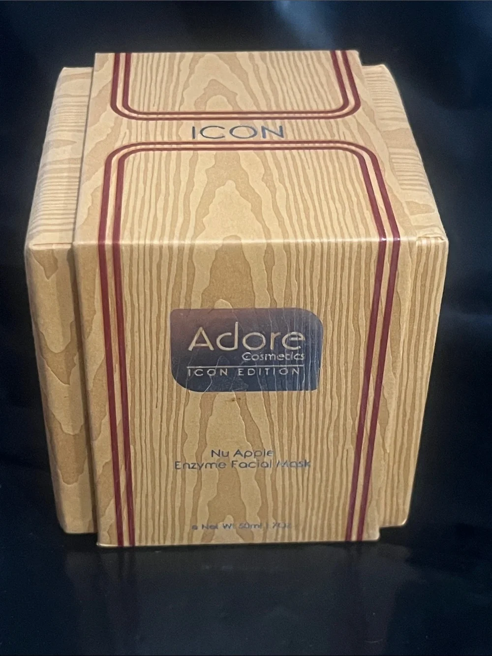Adore ICON Apple Enzyme Face Mask in Gold and Brown